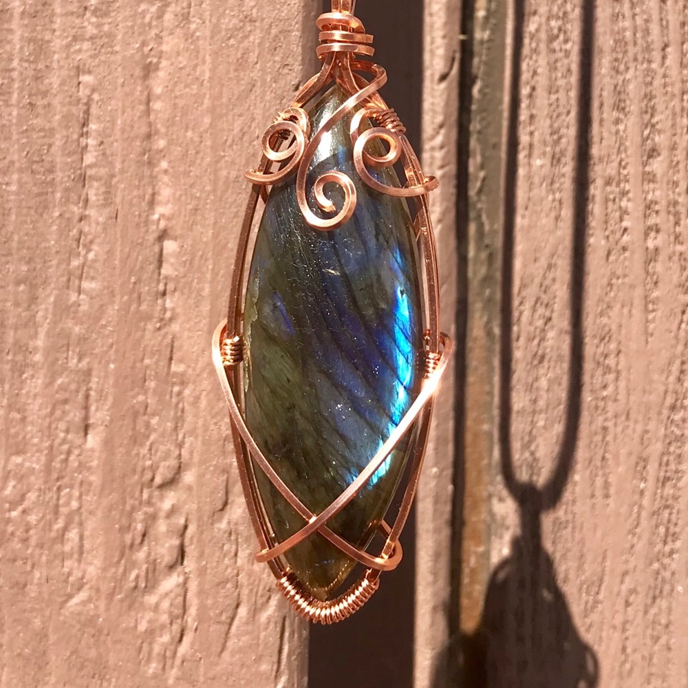 Labradorite in copper - Picture 2 of 4